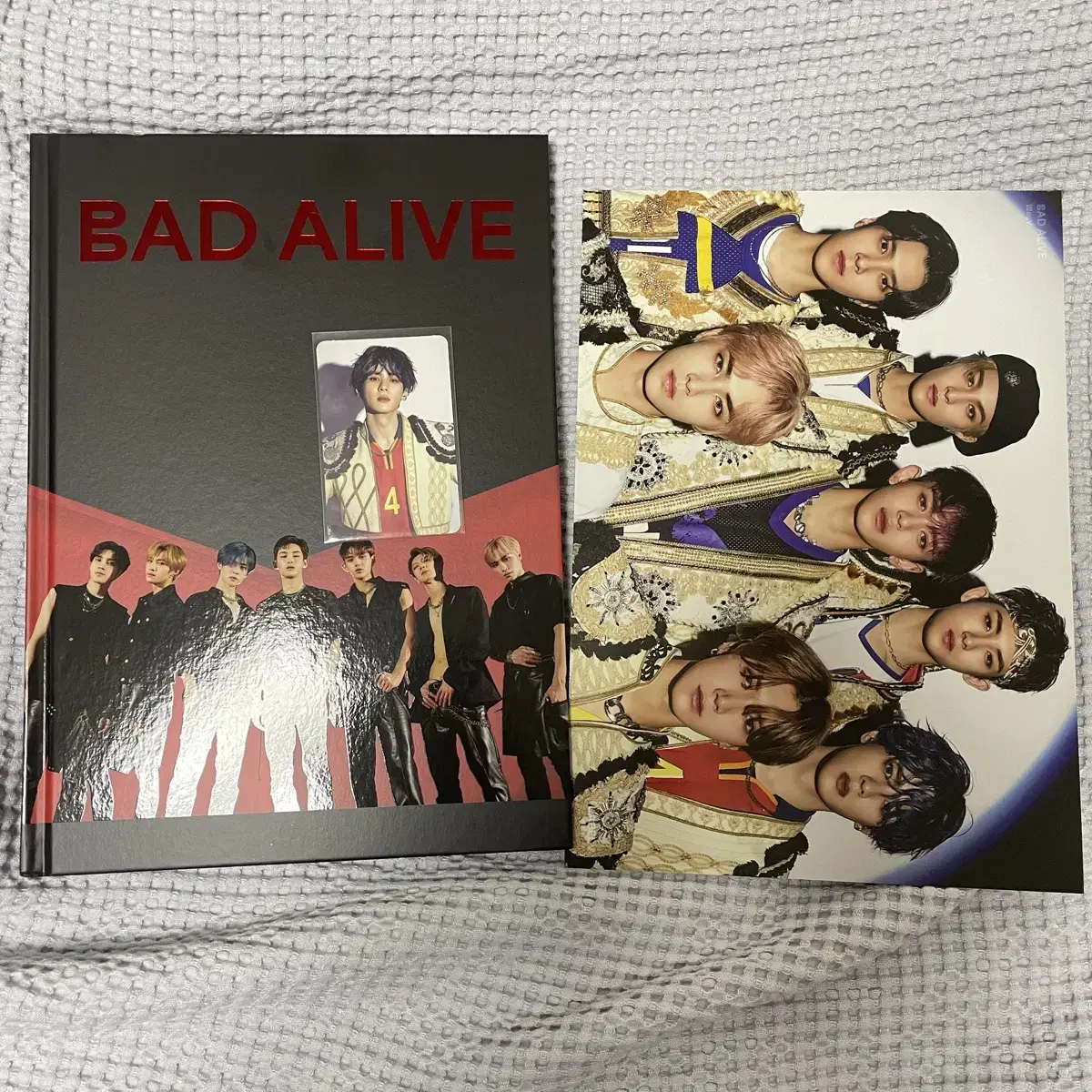 Sells until 11/10)Way V is BAD ALIVE photobook kun photocard