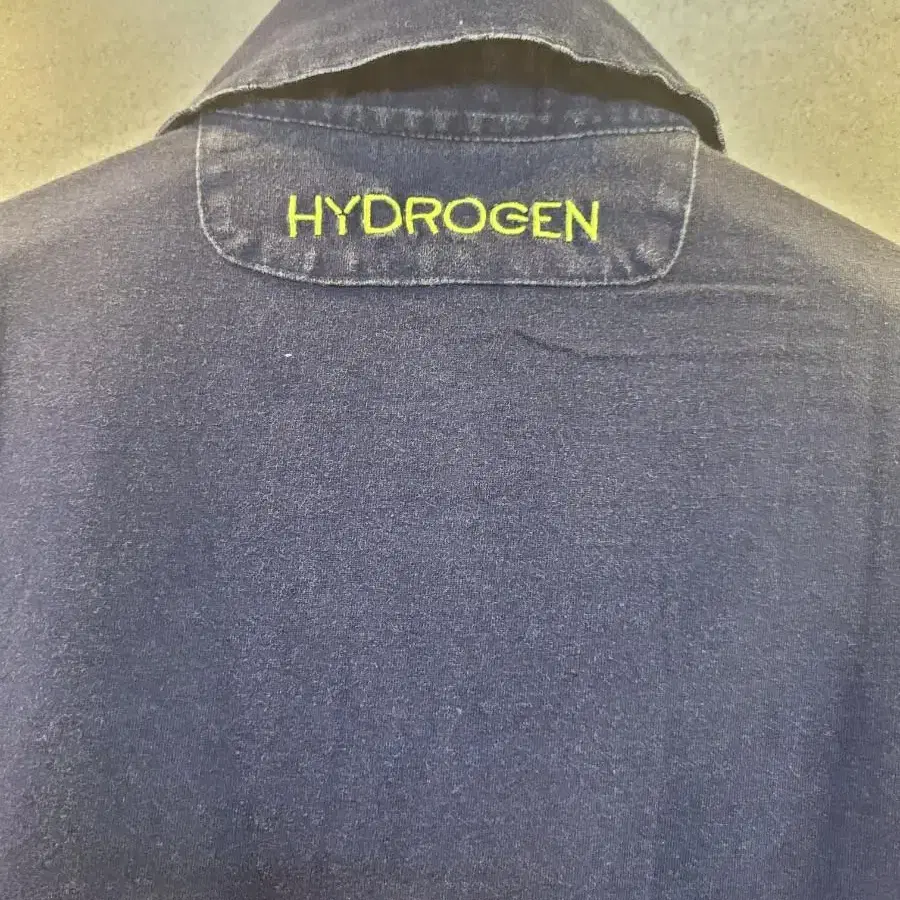 Hydrogen 네이비 카라넥 티셔츠!