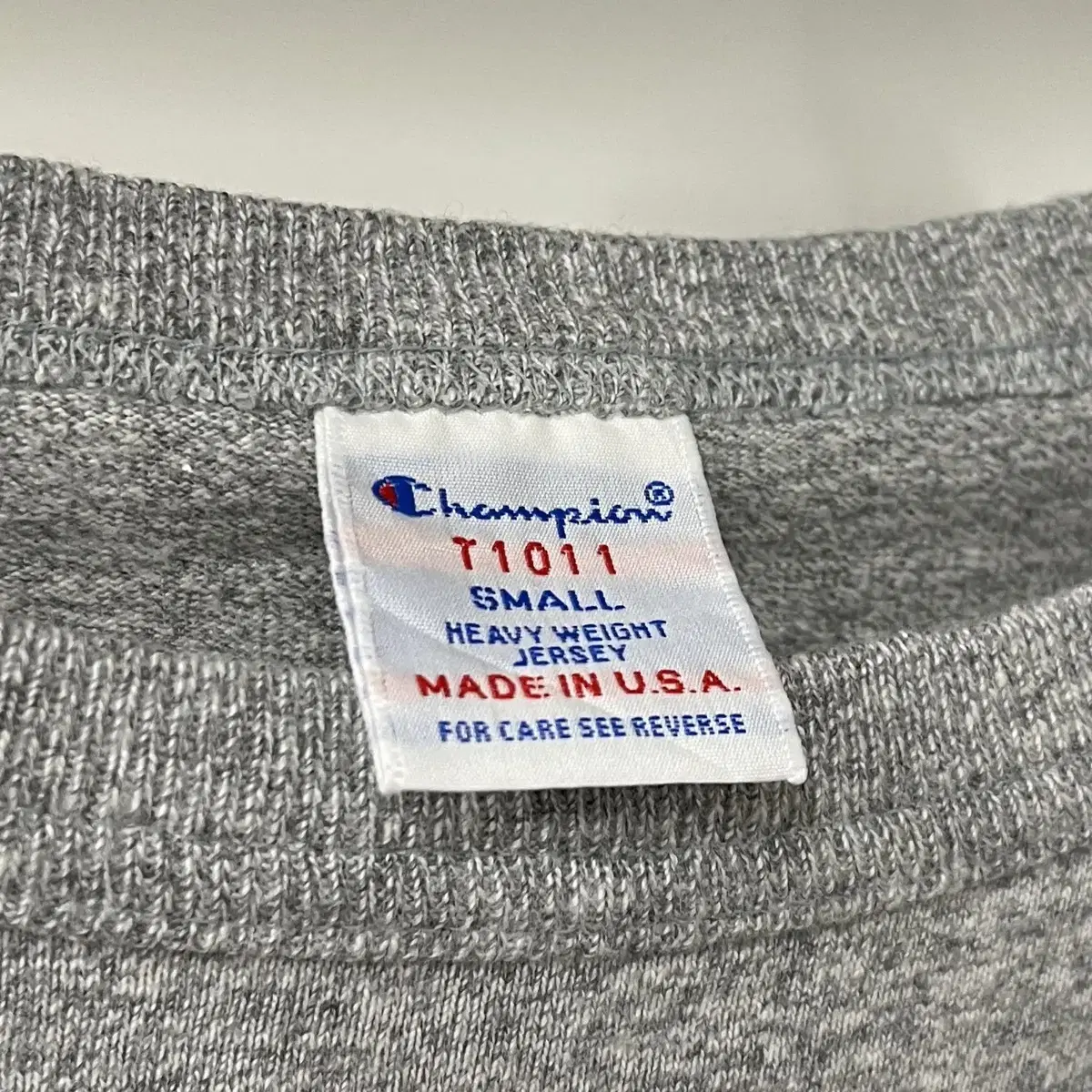 CHAMPION T1011 " ( made in USA )