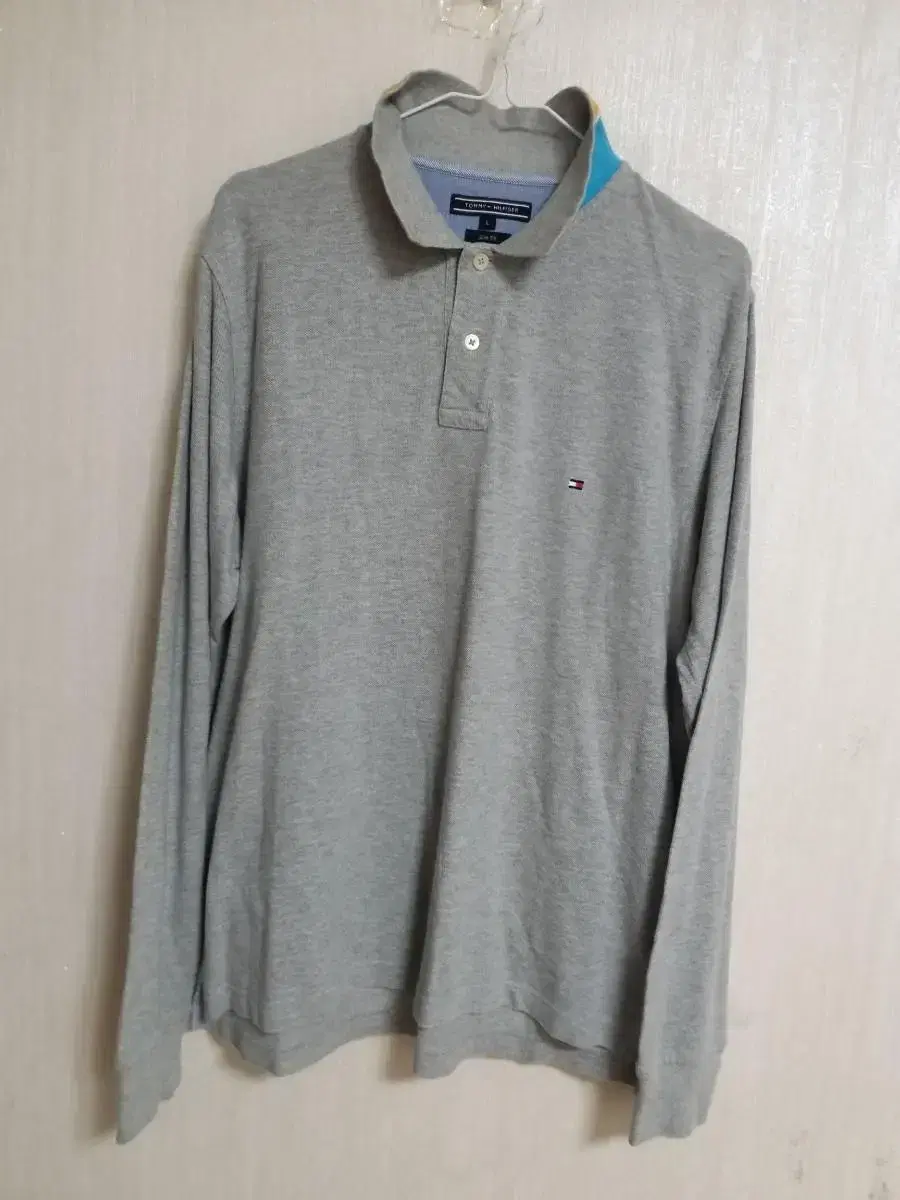 Men's Tommy Hilfiger Slim Fit Long Sleeve Kara T-Shirt (100)