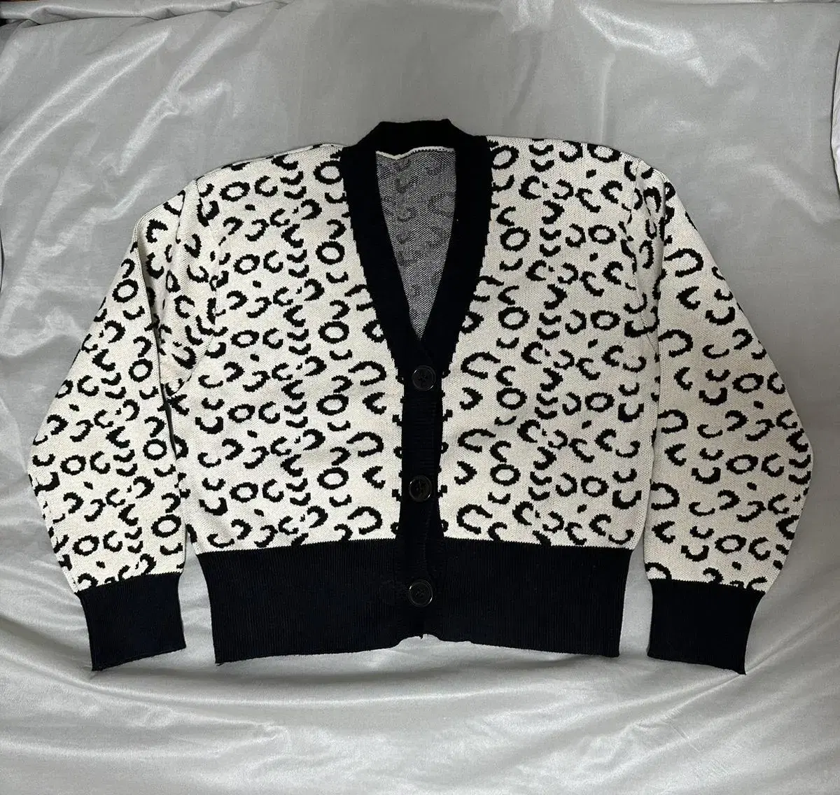 Leopard-print cardigan