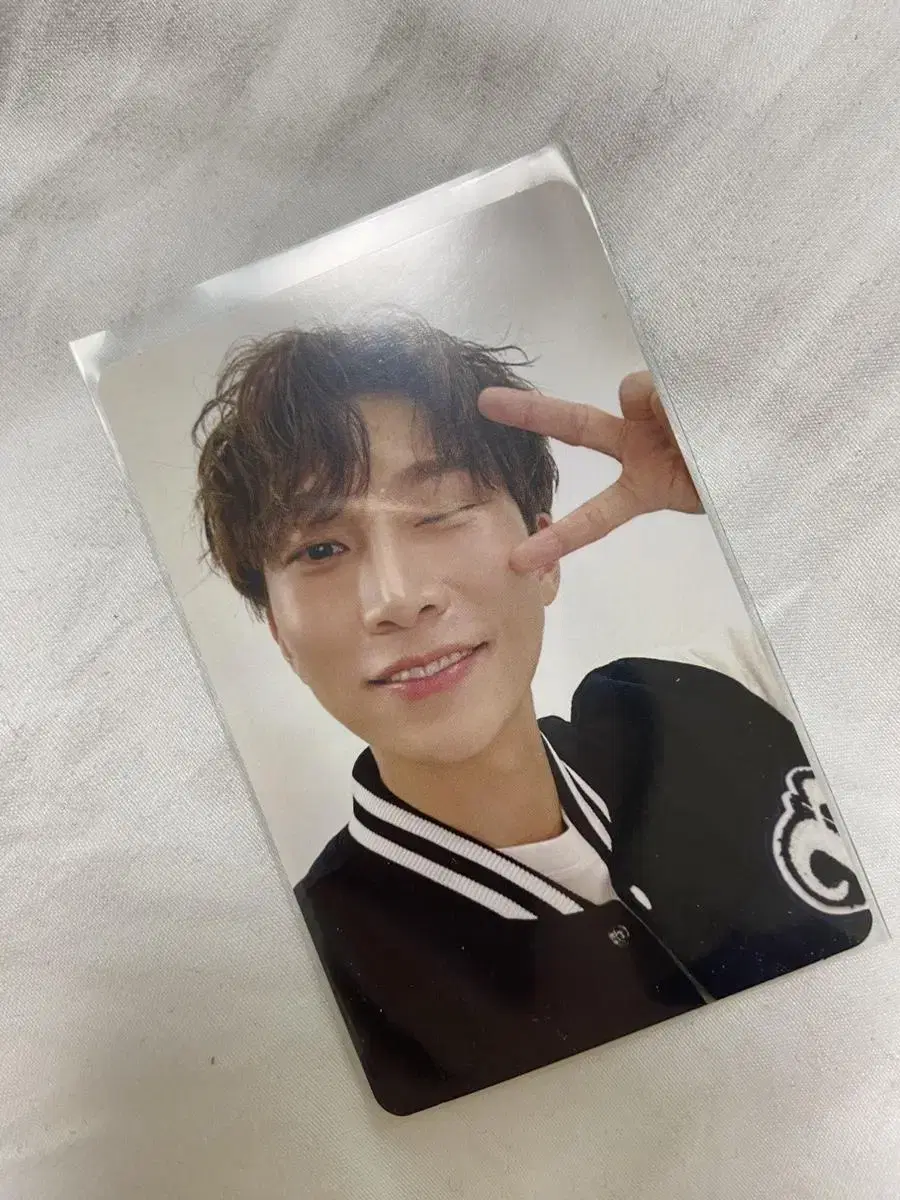 Sources)btob pop up seo eunkwang photocard