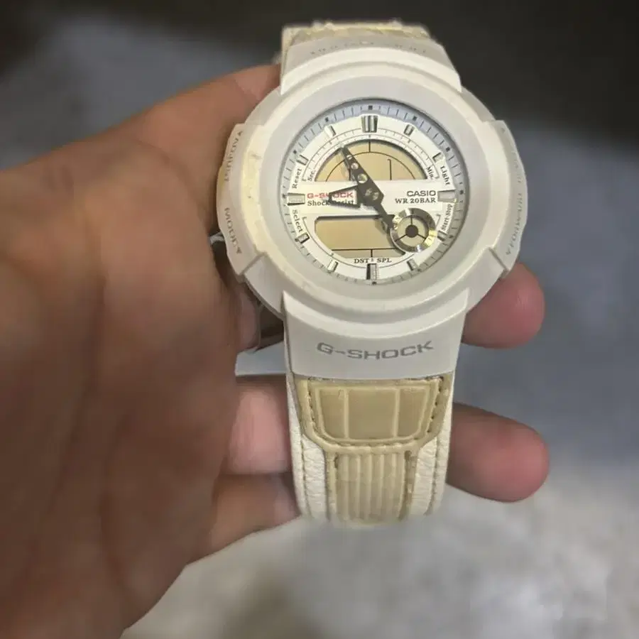 G-SHOCK AW-582B 7A 카시오 지샥시계 팝니다