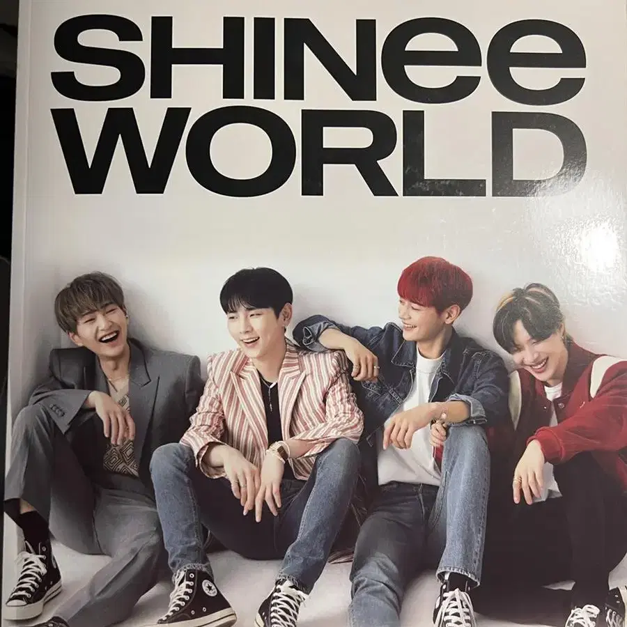 SHINEE WORLD 비욘드라이브 포토북 판매합니다!