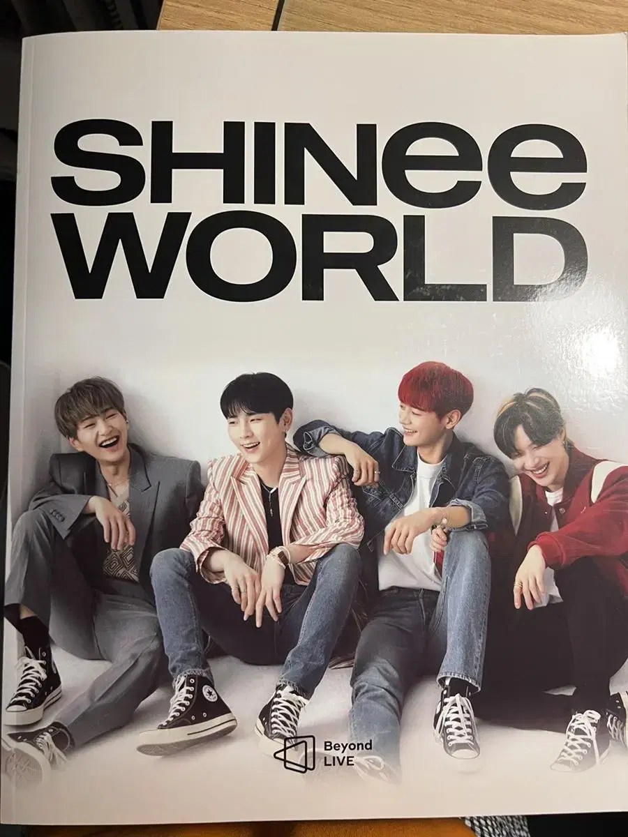 SHINEE WORLD 비욘드라이브 포토북 판매합니다!