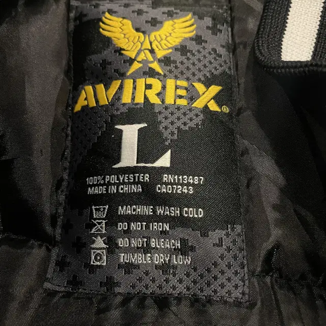 AVIREX 아비렉스 스트라이프 자수 항공점퍼 사틴자켓