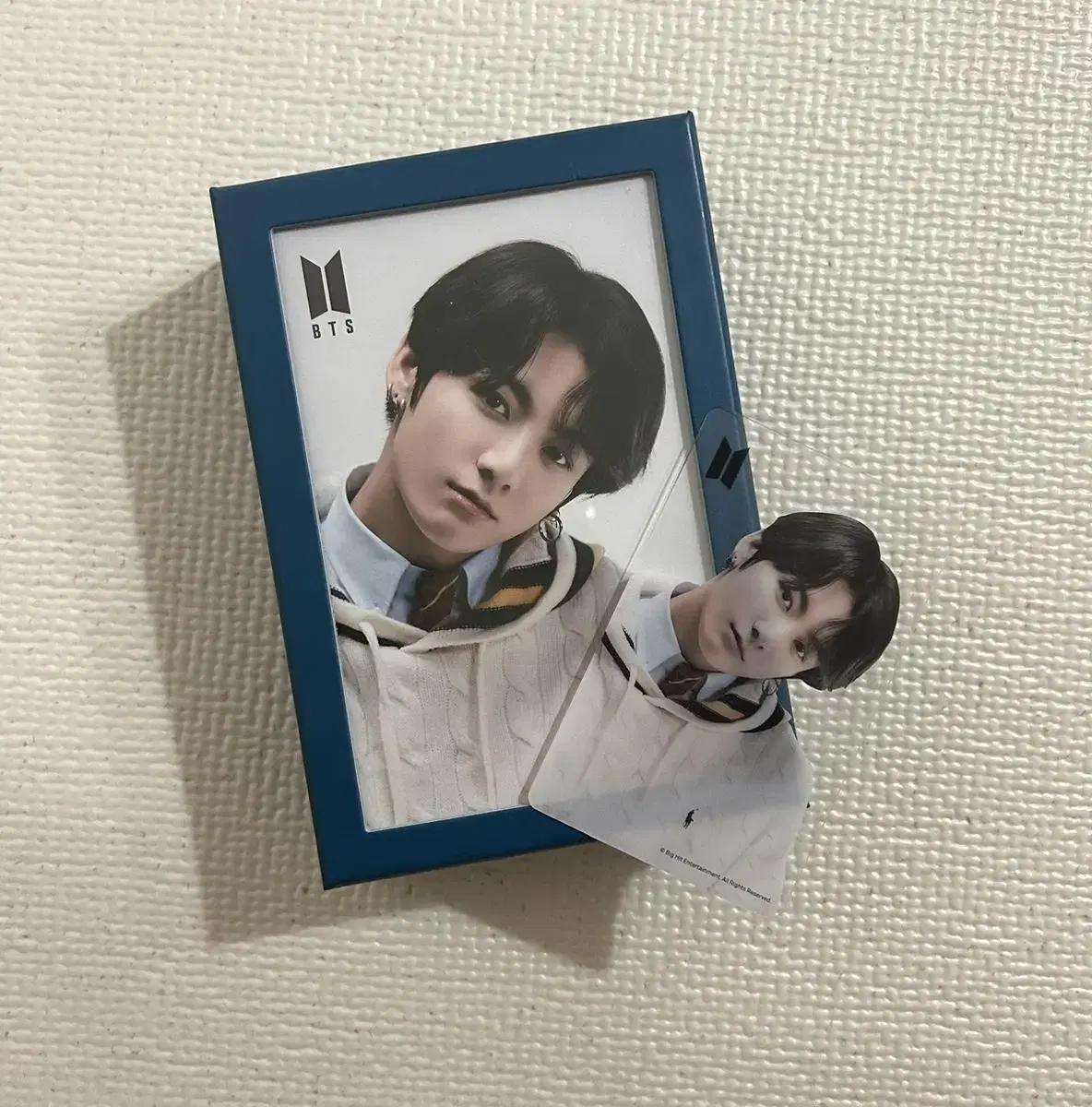 BTS Jungkook Puzzle (Jungkook photocard included)