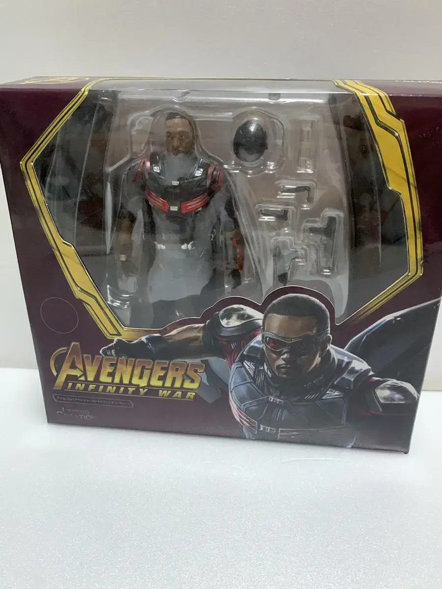 Avengers Infinity War Falcon Figure