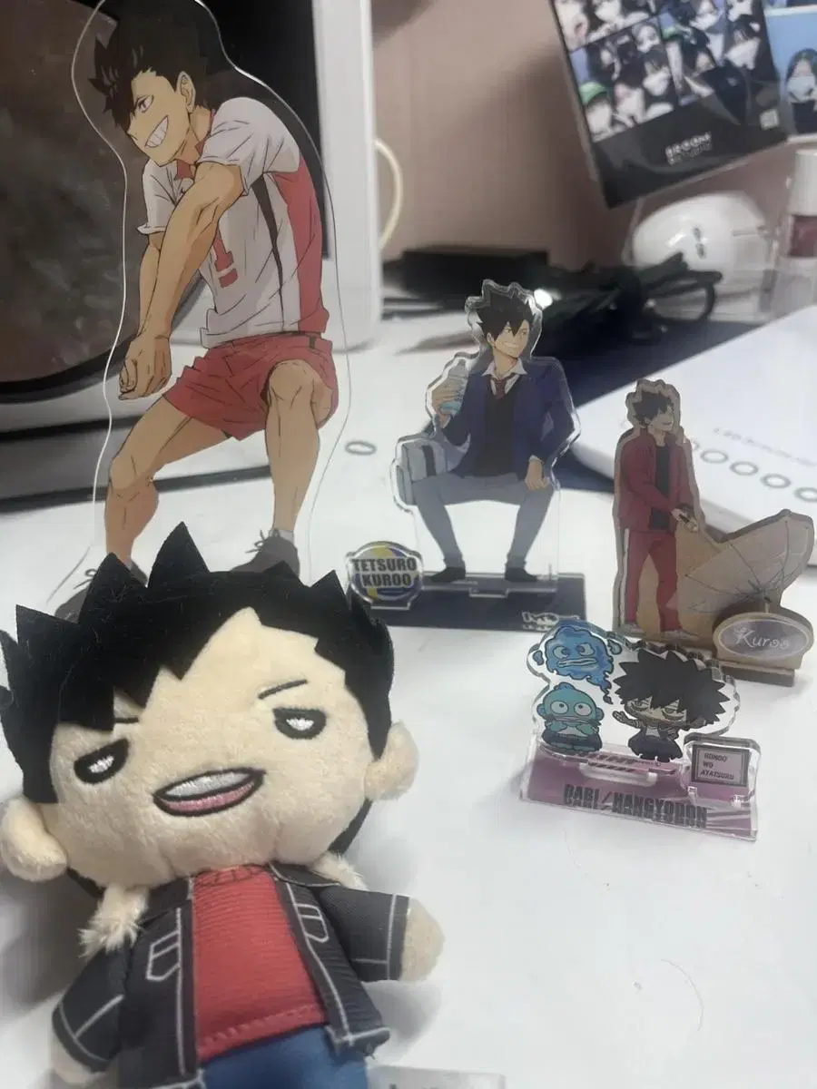 Haikyuu Kuroo Nitotan acrylic Sell in bulk (source)