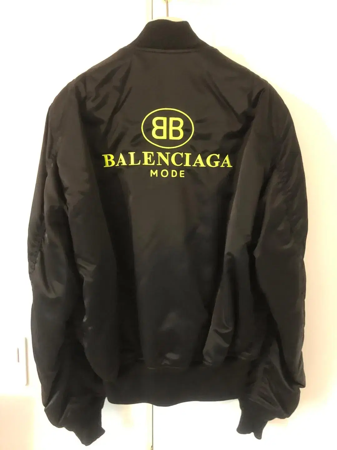 Balenciaga BB Embroidered Bomber size 48