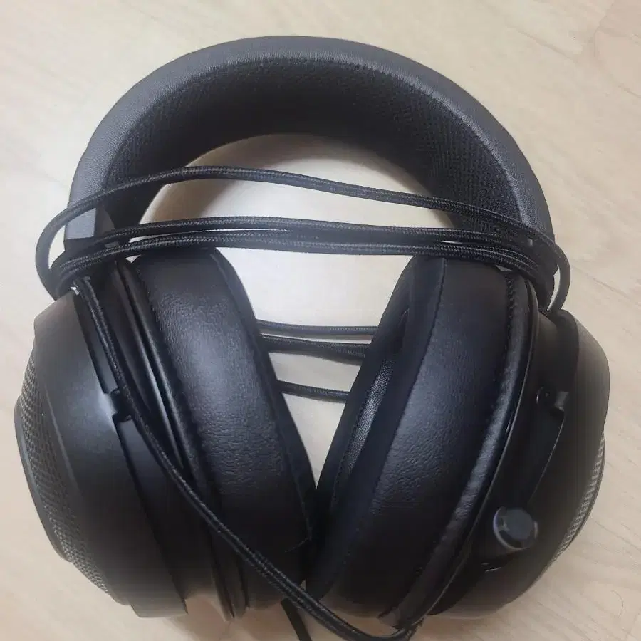 Razer Kraken 7.1 V2 레이저 게이밍 헤드셋