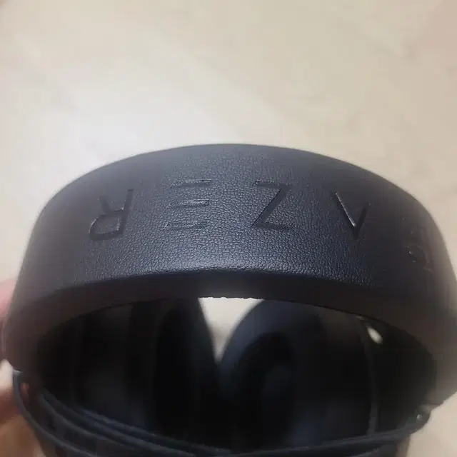 Razer Kraken 7.1 V2 레이저 게이밍 헤드셋