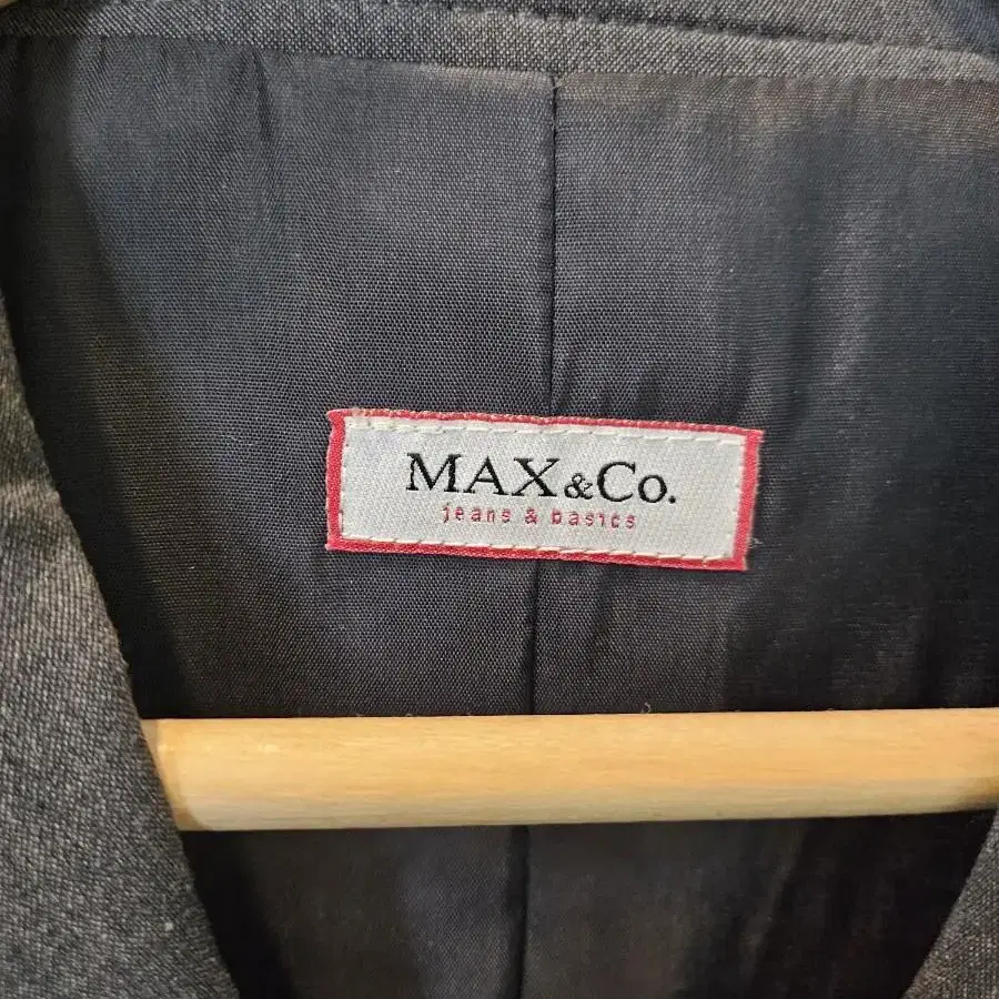 MAX & co 점퍼