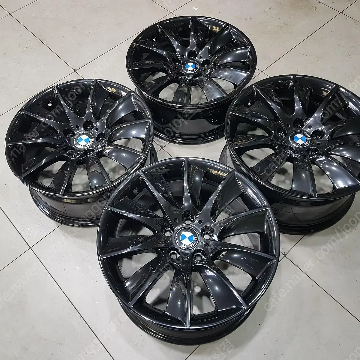 18인치 BMW 528i 터빈 순정 중고 유광블랙 휠 한대분 팝니다