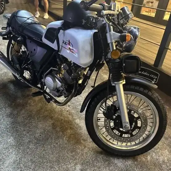 그리폰125