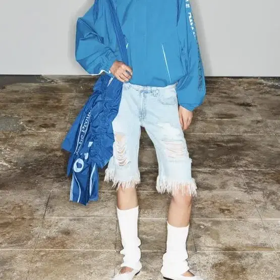 더오픈프로덕트 RUCHED TRAINING BAG, BLUE 가방