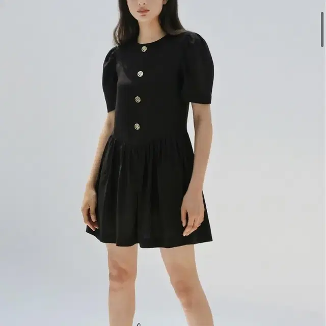 The Ashlynn selina button mini dress