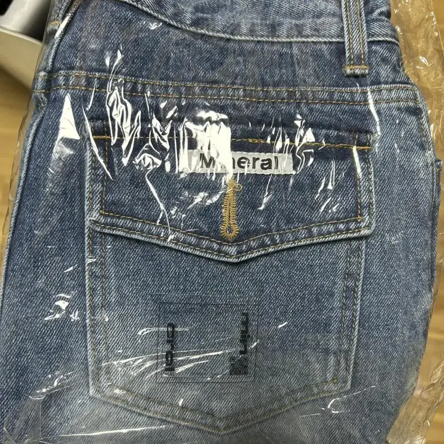 미네랄 waist tab jean