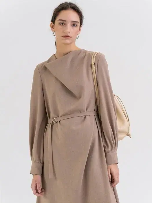 킨더살몬-Cowl Neck Dress Light-brown