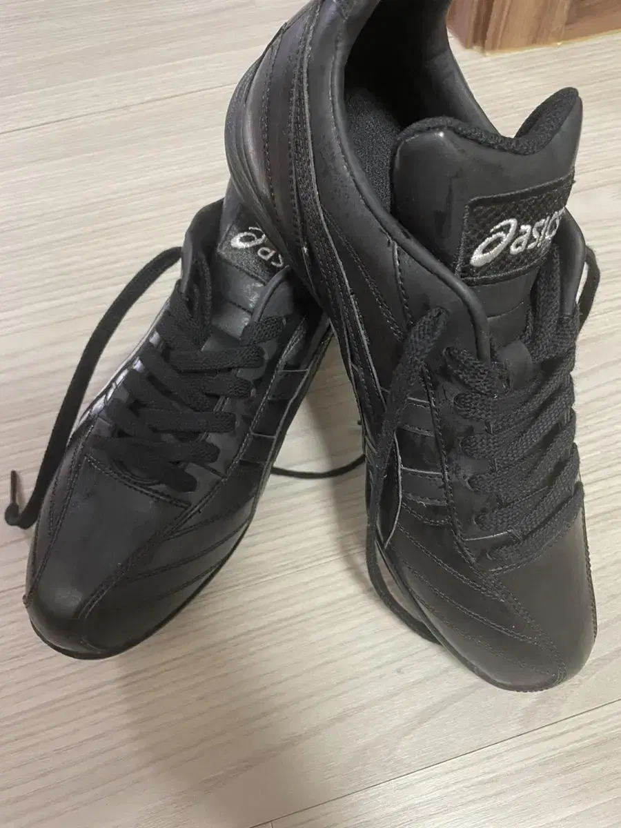 ASICS Spike 265 for sale