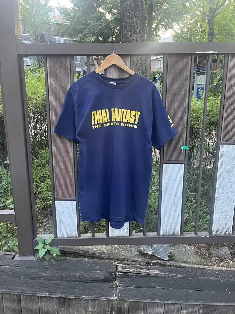 00s Final Fantasy Promo Vintage T-Shirt