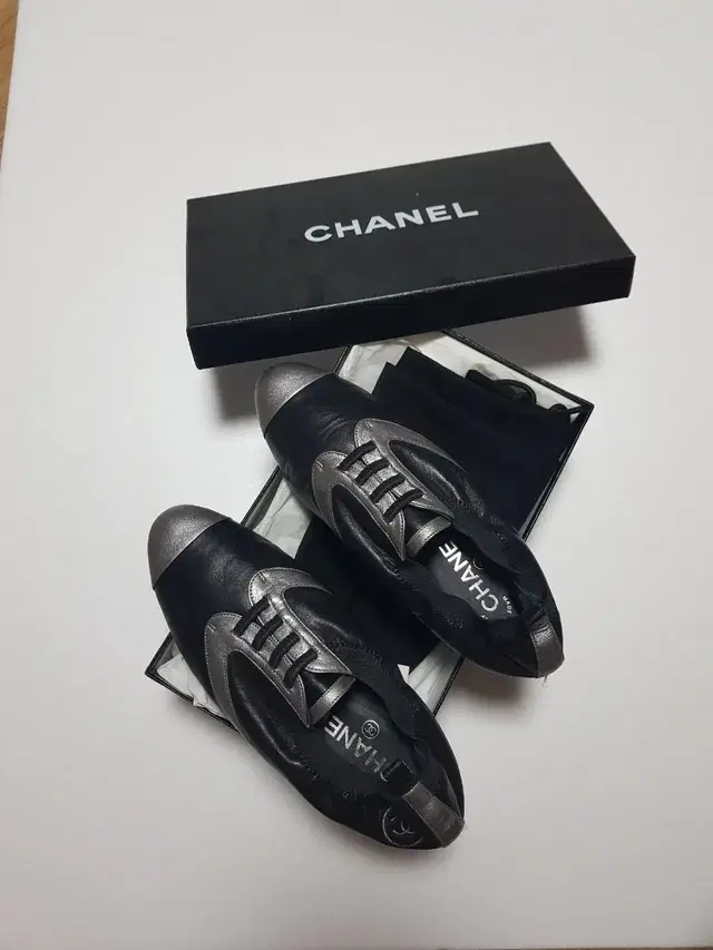 (CHANEL)샤넬 신발(택포)