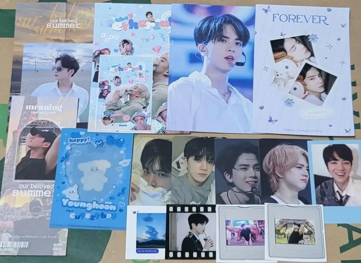 The Boyz younghoon birthday cafe cup holder,unofficial goods bulk WTS