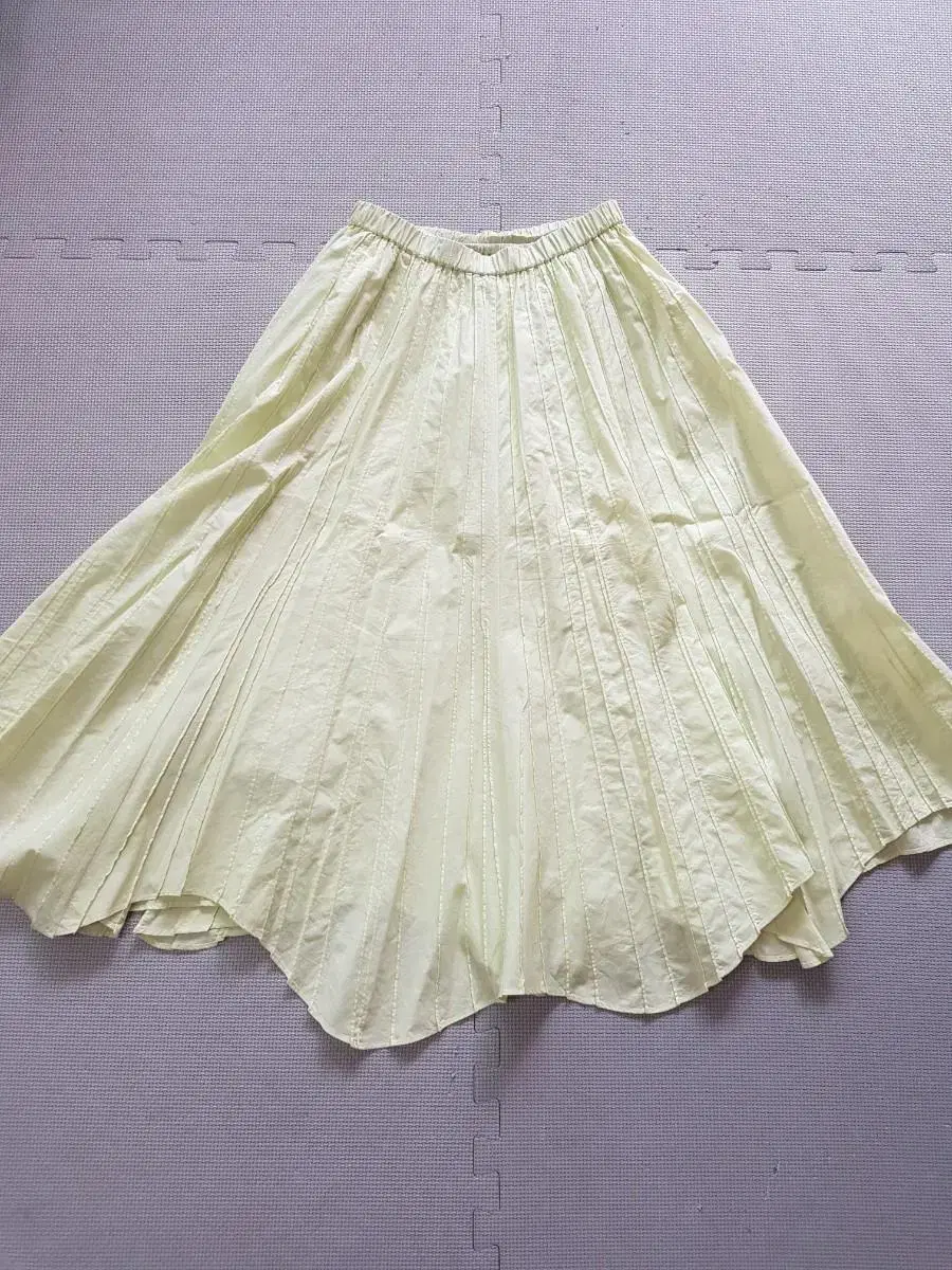 Issey Miyake Heart Banded Skirt