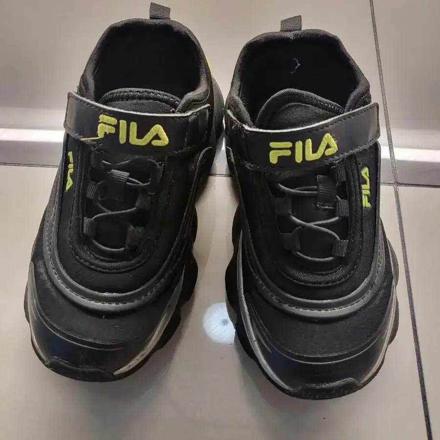 FILA 키즈 운동화 200