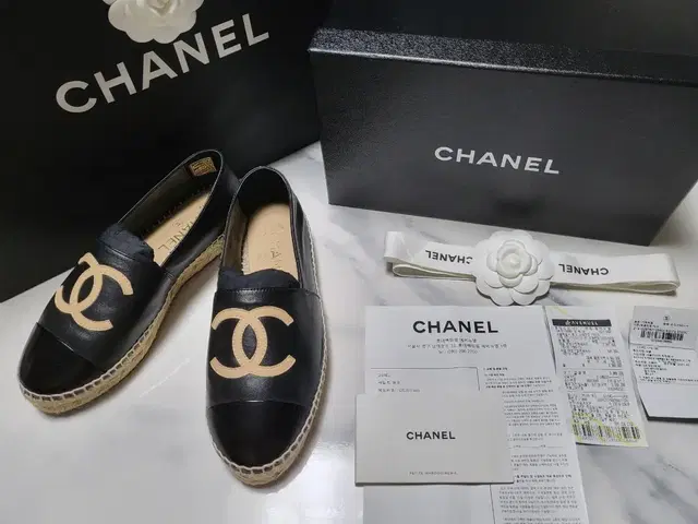 (Chanel) 샤넬 블랙 에스파 듀 슬립온 37 size