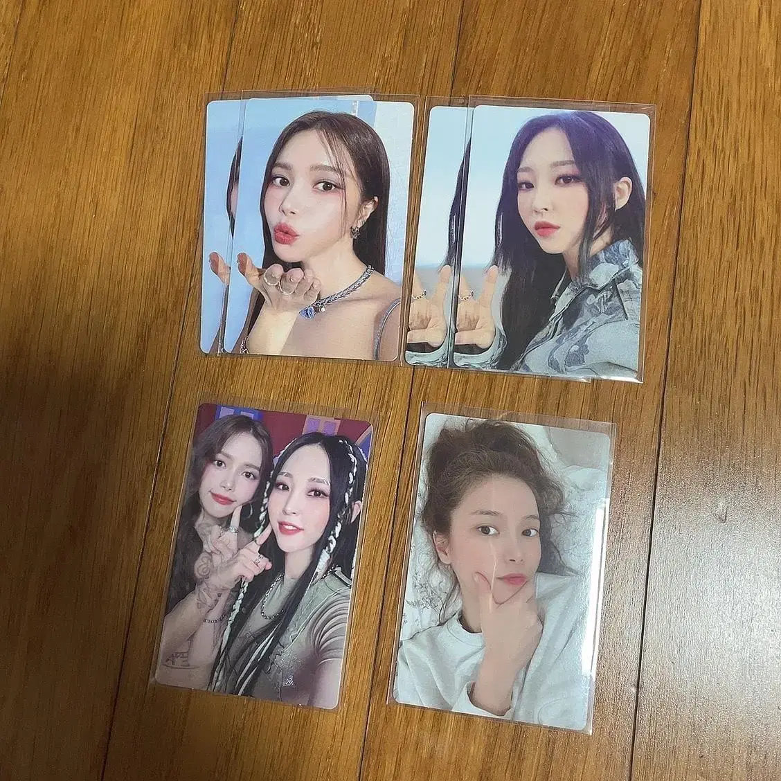 Mamamoo Plus GGBB album photocard