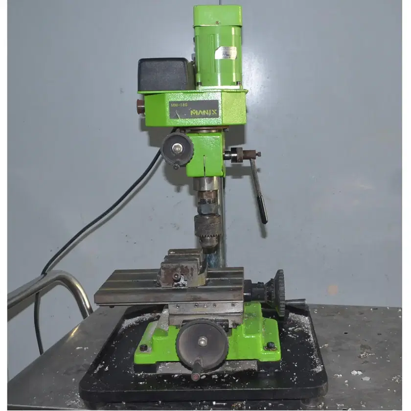 Small Milling Machine MANIX MM-180 on Bunjang Global Site.