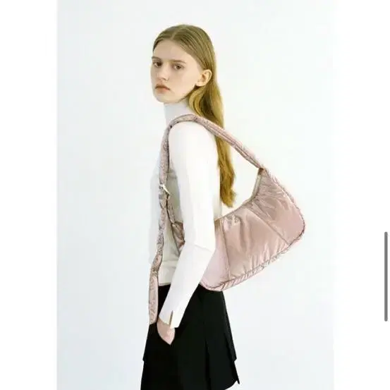 [FILLINTHEBLANK] 필인더블랭크 Icy Hobo Bag (pi