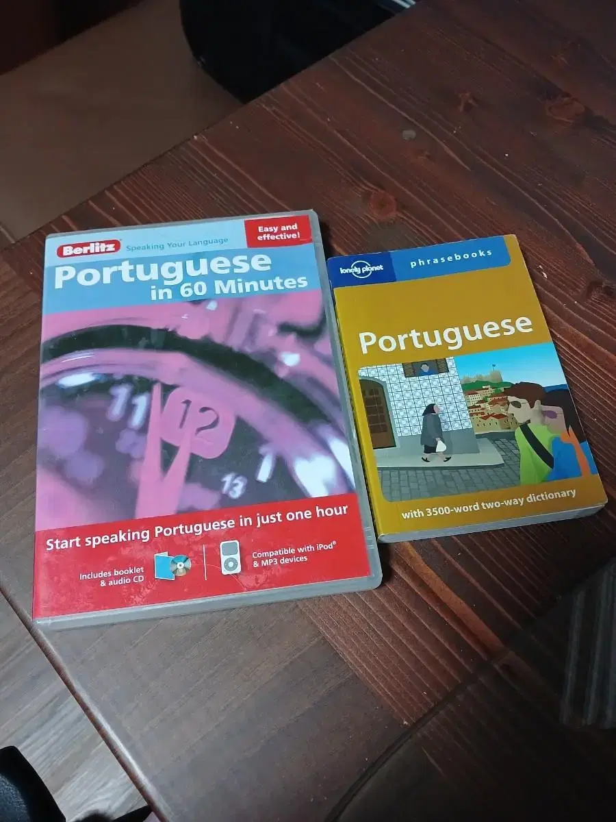 Portuguese Minibook /CD