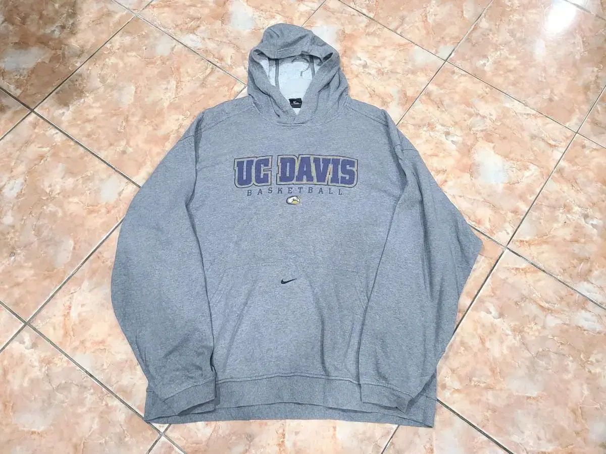 UC DAVIS BASKETBALL 나이키 오버사이즈 후드티셔츠