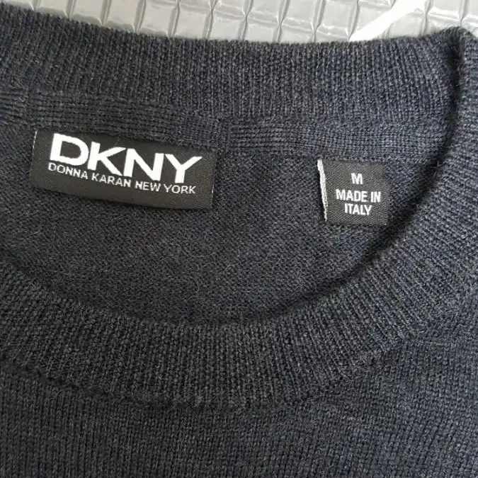 DKNY 니트