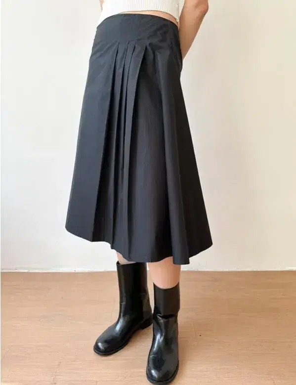 JIL SANDER one side pleats skirt