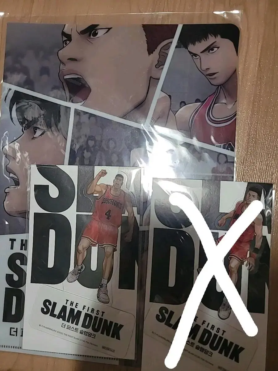 More at SLAM DUNK Movie pre-order benefits (L-shaped faces, dimensions)