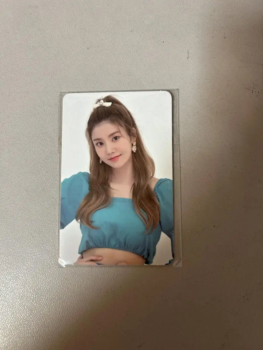 iz*one eunbi iz*one movie photocard