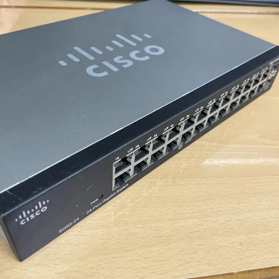 시스코 SG92-24 스위칭허브 기가 24포트 CISCO