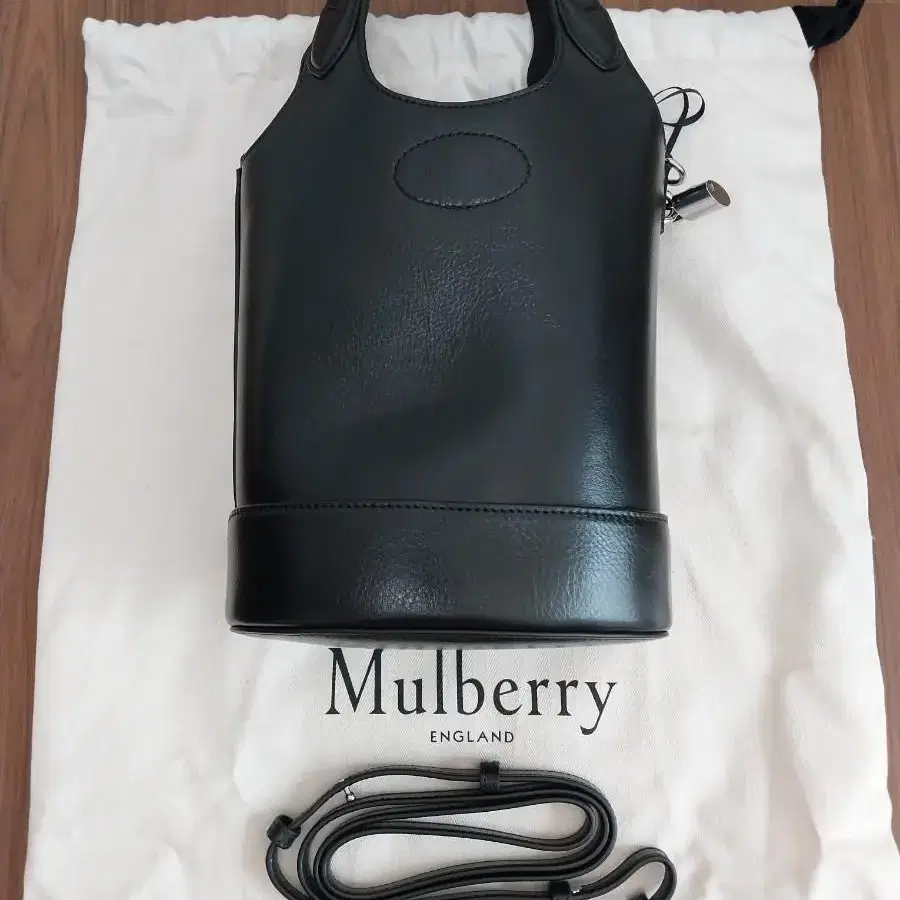 (새상품) MULBERRY 멀버리 스몰 릴리 블랙 토트백