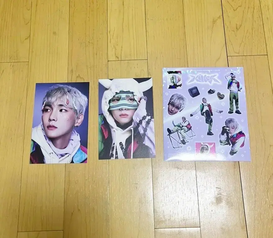 Shinee key killer set of postcard and sticker 