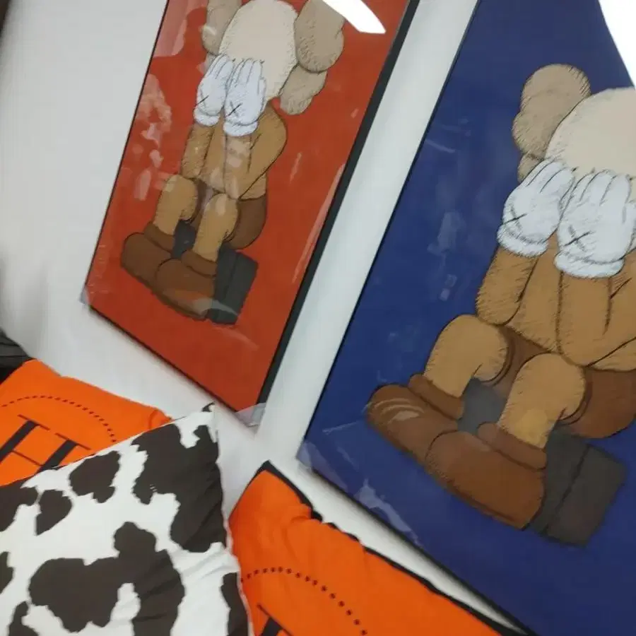 카우스 kaws 피규어 대형 그림 액자 팝아트 인테리어소품 인테리어액자