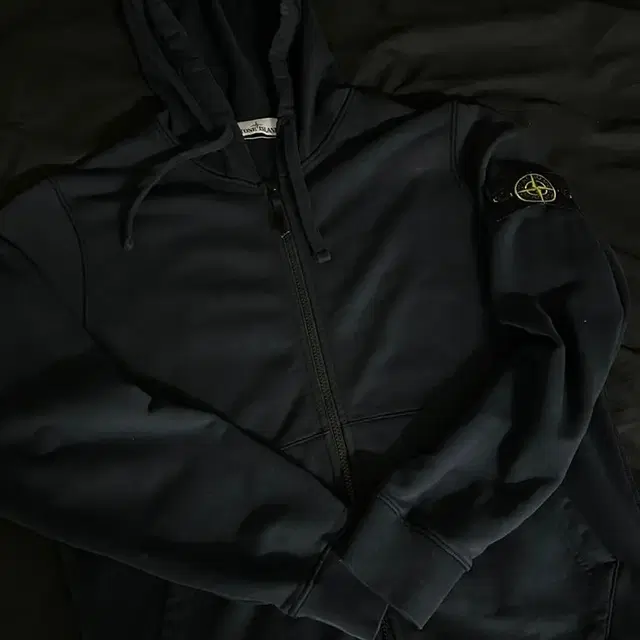 스톤 아일랜드 (STONE ISLAND) 후드 집업