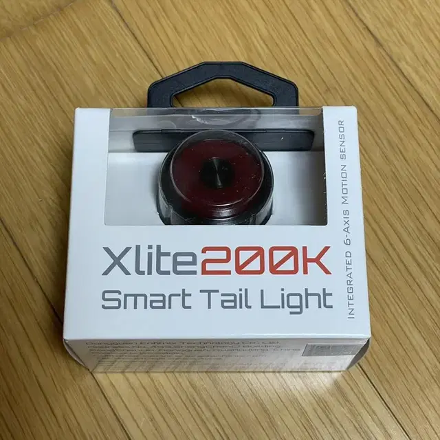 인피트닉스 Xlite200K 카본 스마트 후미등