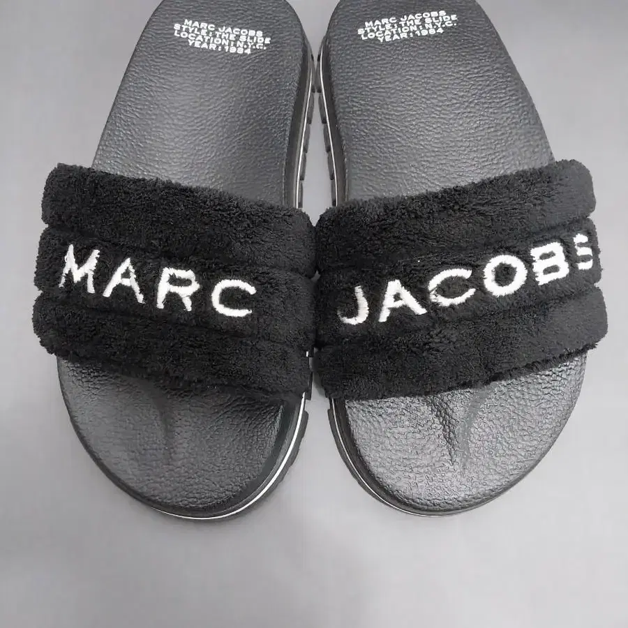 마크 제이콥스 테리 슬리퍼 블랙 37사이즈MARC JACOBS