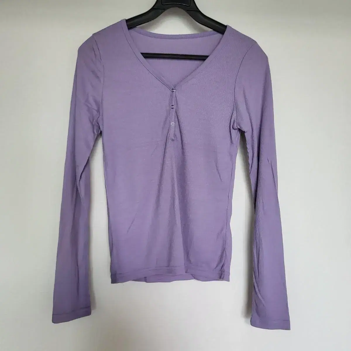 Mauve ticking ribbed long-sleeved tee