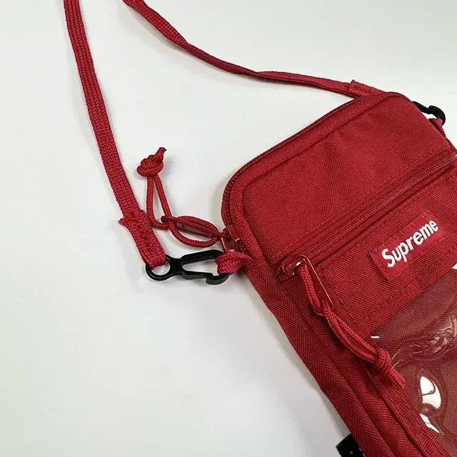 SUPREME 19SS Utility Pouch 슈프림 유틸리티 파우치