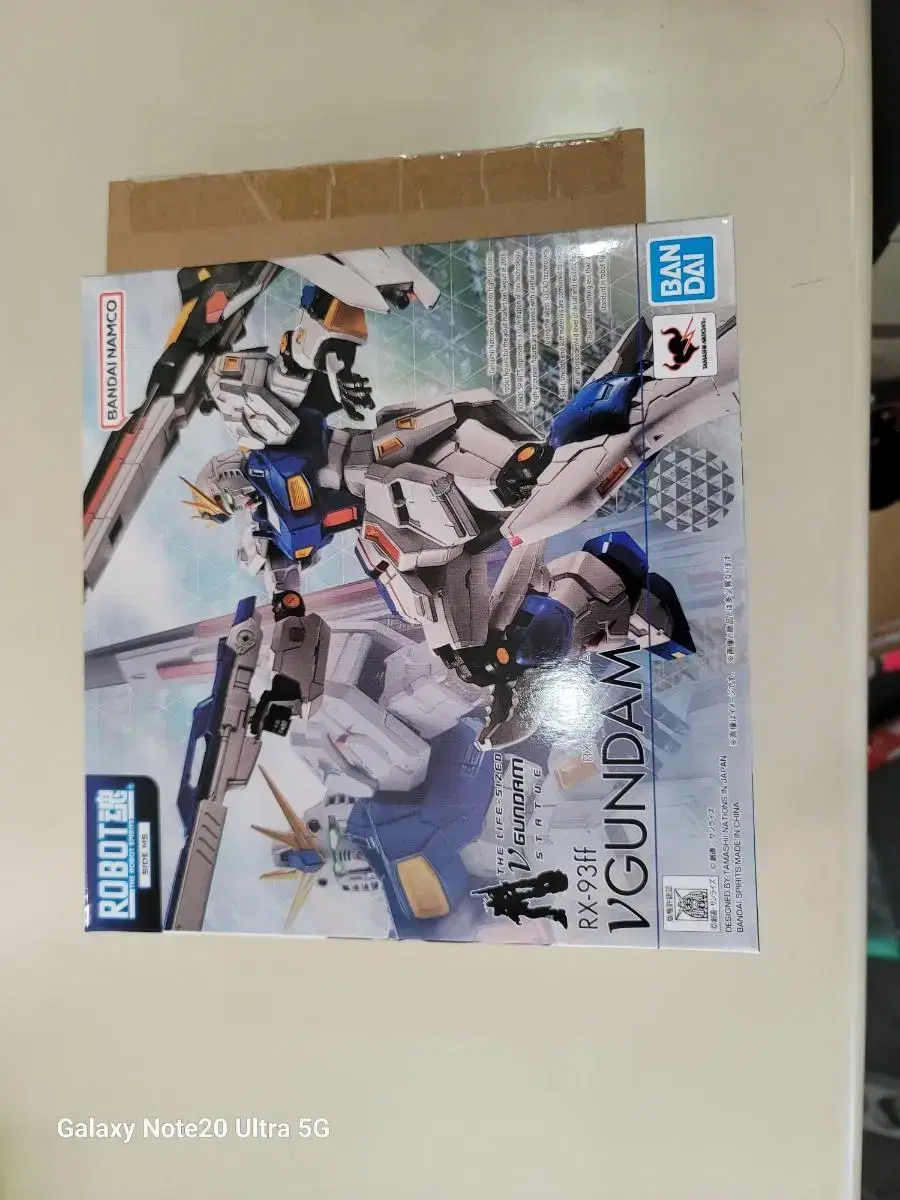 Robot Horn RX-93FF New Gundam