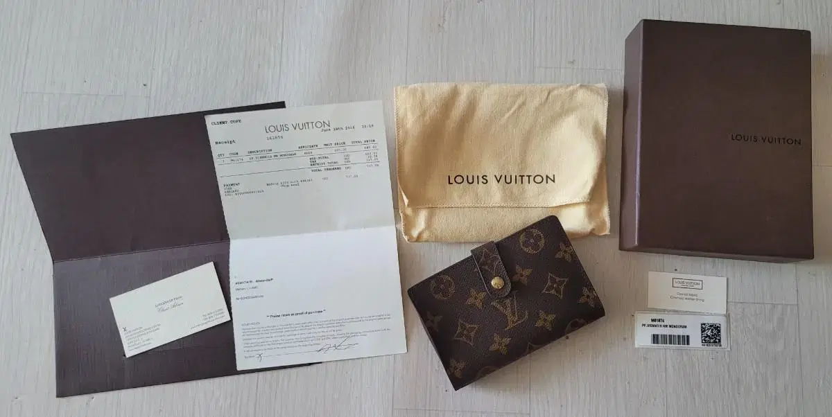 [새상품] 루이비통 Louis Vuitton 중지갑